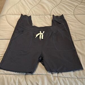 Zyia joggers size large